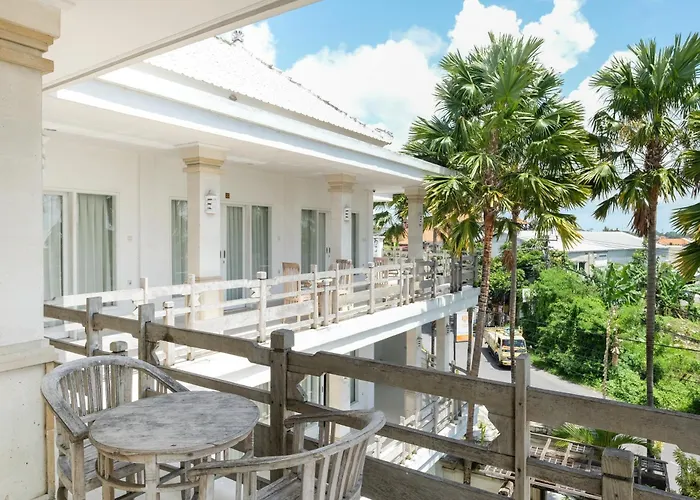 Lilis Ikvala Radha 3* Canggu